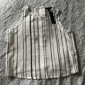Banana Republic linen blend shirt B&W
